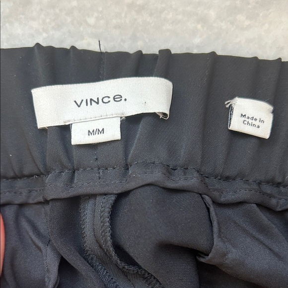 Vince Mid Rise Tapered Pull On Pants Women's Elegant Black Trousers | M - Picture 7 of 8